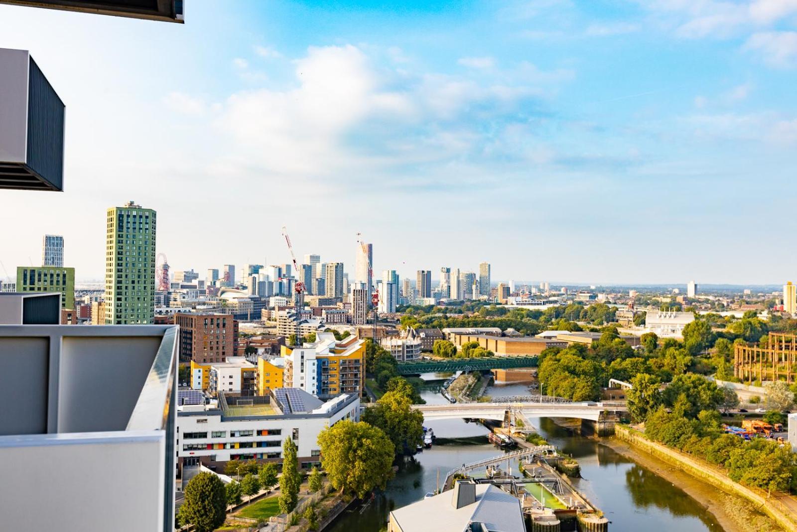 Luxury Apt Near Canary Wharf With Stunning Views London Bagian luar foto